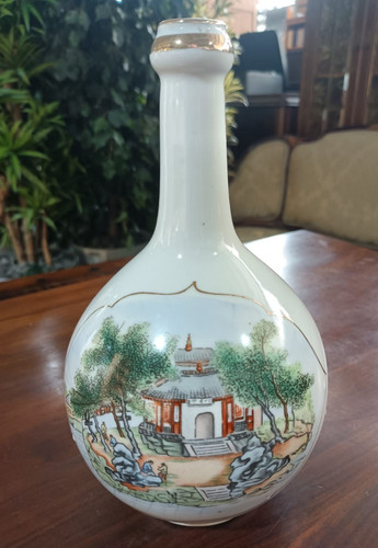 Vintage jingdezhen vase china - vintage,