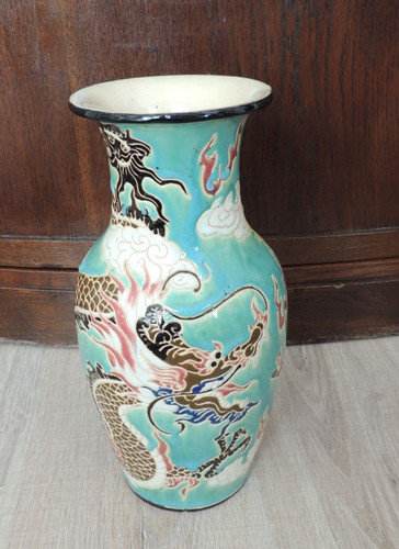 Alte vase aus - ,